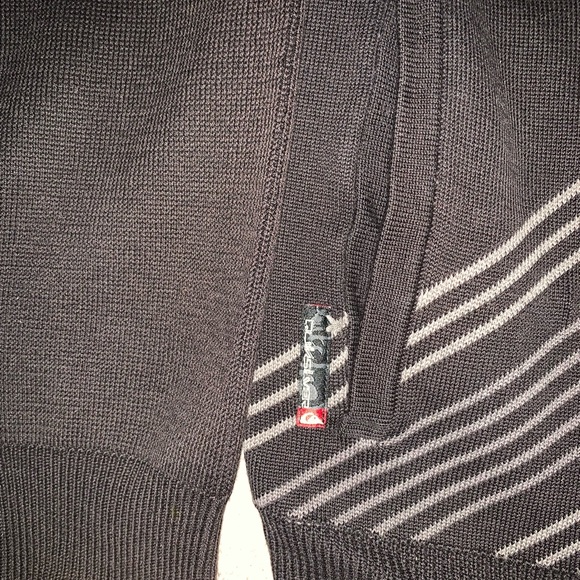 brown quiksilver zip up hoodie - Picture 2 of 5